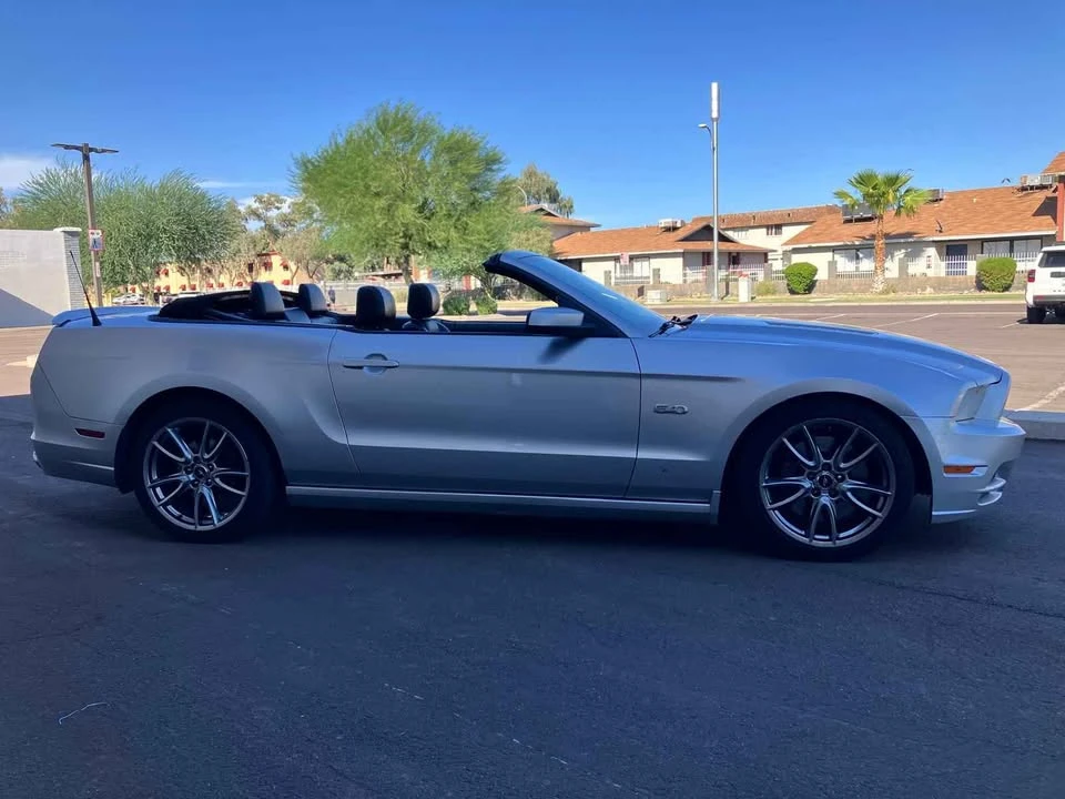 2014 Ford S197 Mustang - Image 3 of 20