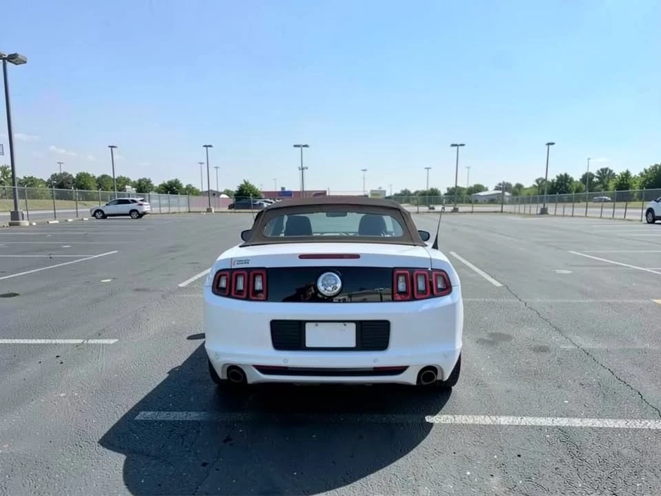 2014 Ford S197 Mustang GT - Image 6 of 19