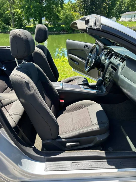 2014 Ford S197 Mustang - Image 16 of 19
