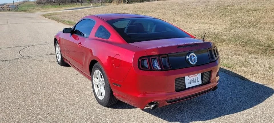 2014 Ford S197 Mustang - Image 4 of 13