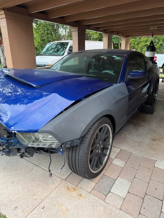 2014 Ford S197 Mustang - Image 3 of 5