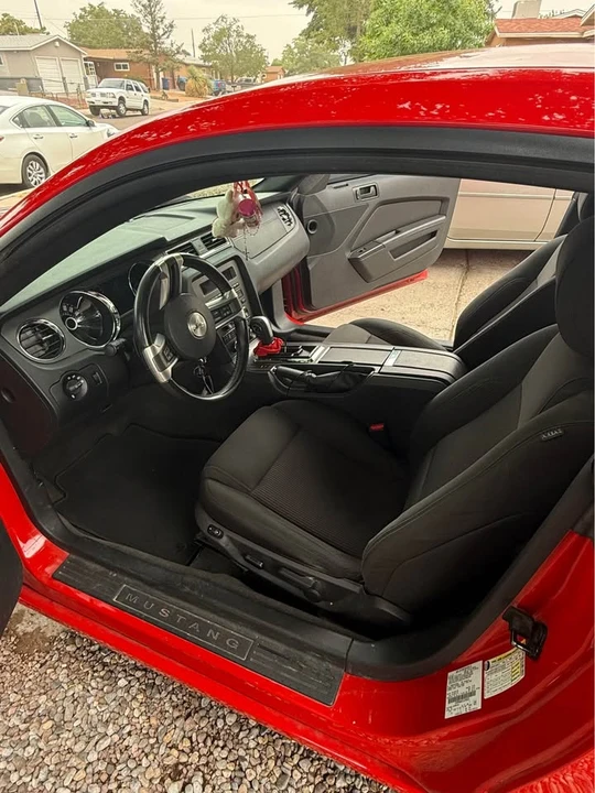 2014 Ford S197 Mustang - Image 5 of 6