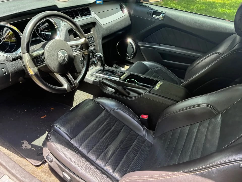 2014 Ford S197 Mustang - Image 5 of 6