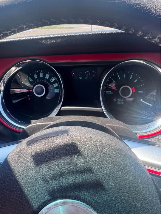 2014 Ford S197 Mustang - Image 2 of 12