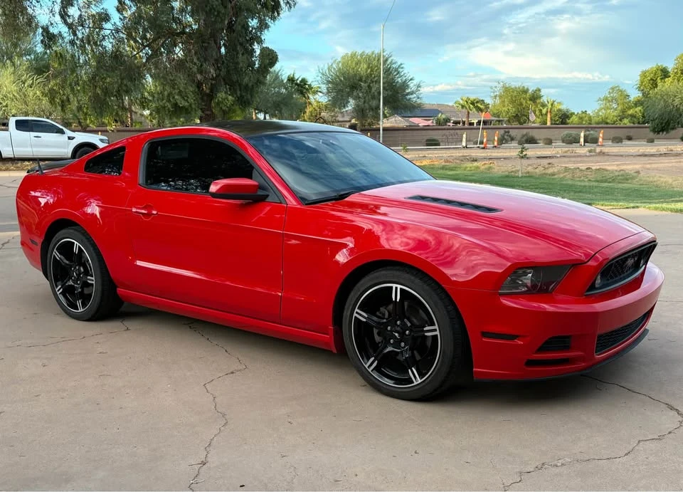 2014 Ford S197 Mustang - Image 2 of 12