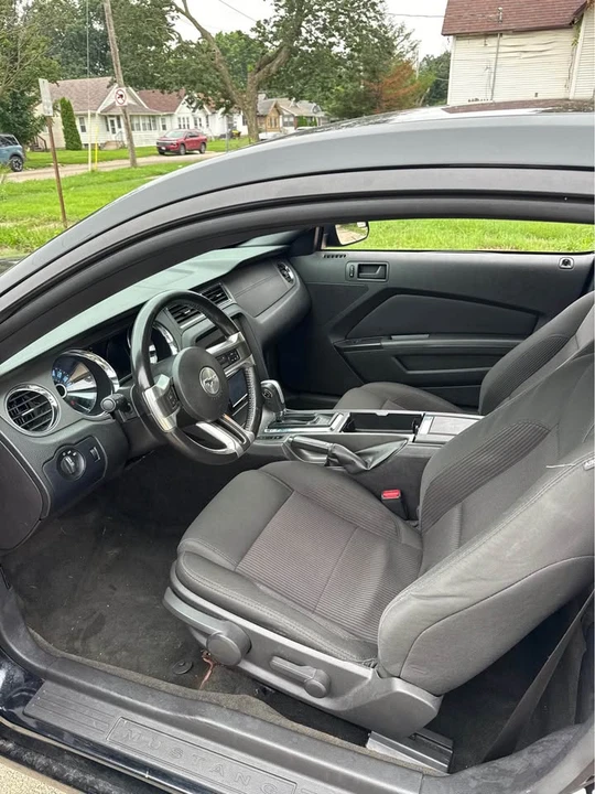 2014 Ford S197 Mustang - Image 13 of 14