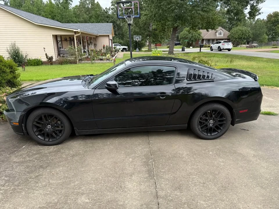 2014 Ford S197 Mustang - Image 3 of 15