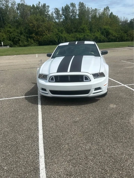 2014 Ford S197 Mustang - Image 4 of 7