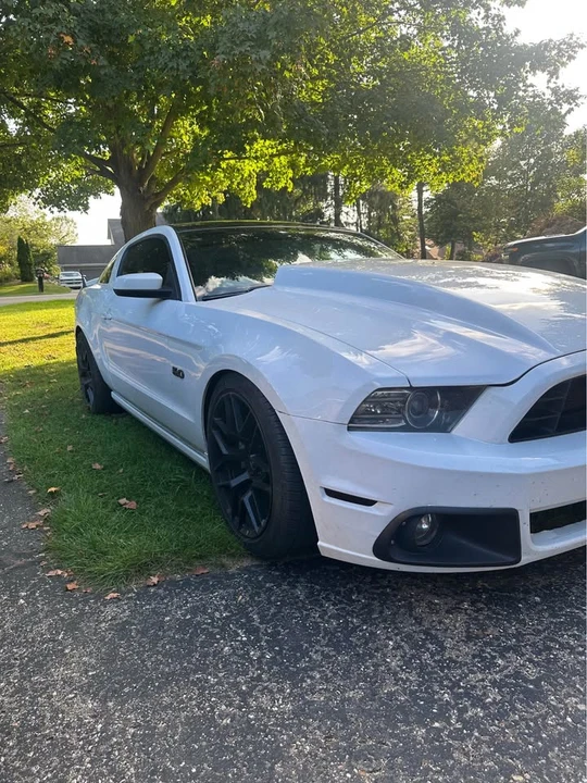 2014 Ford S197 Mustang - Image 3 of 9
