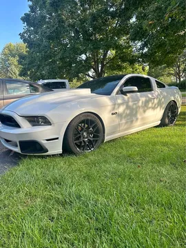 2014 Ford Mustang Coupe 2D
