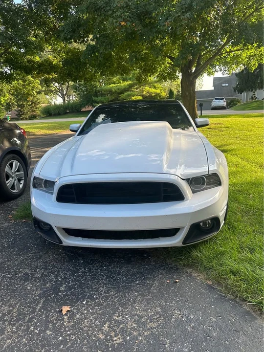 2014 Ford S197 Mustang - Image 2 of 9