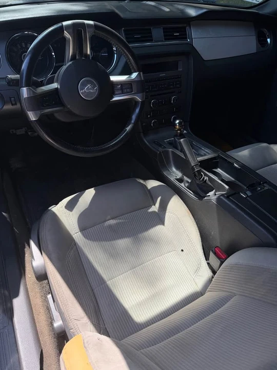2014 Ford S197 Mustang - Image 2 of 6