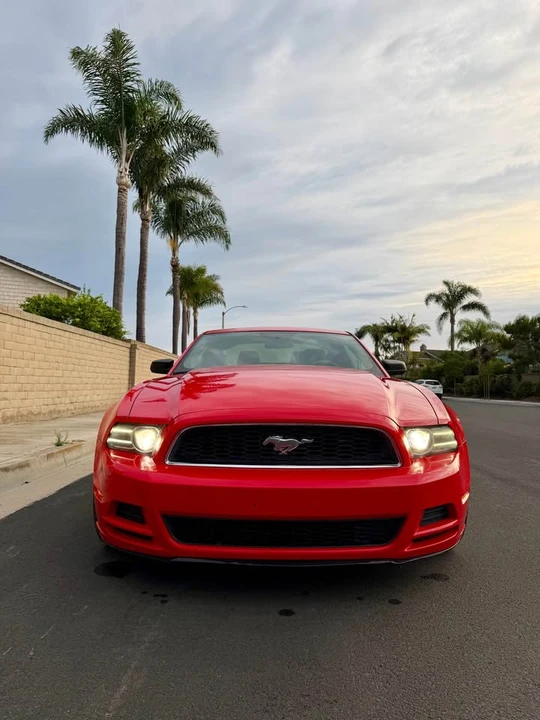 2014 Ford S197 Mustang - Image 2 of 12