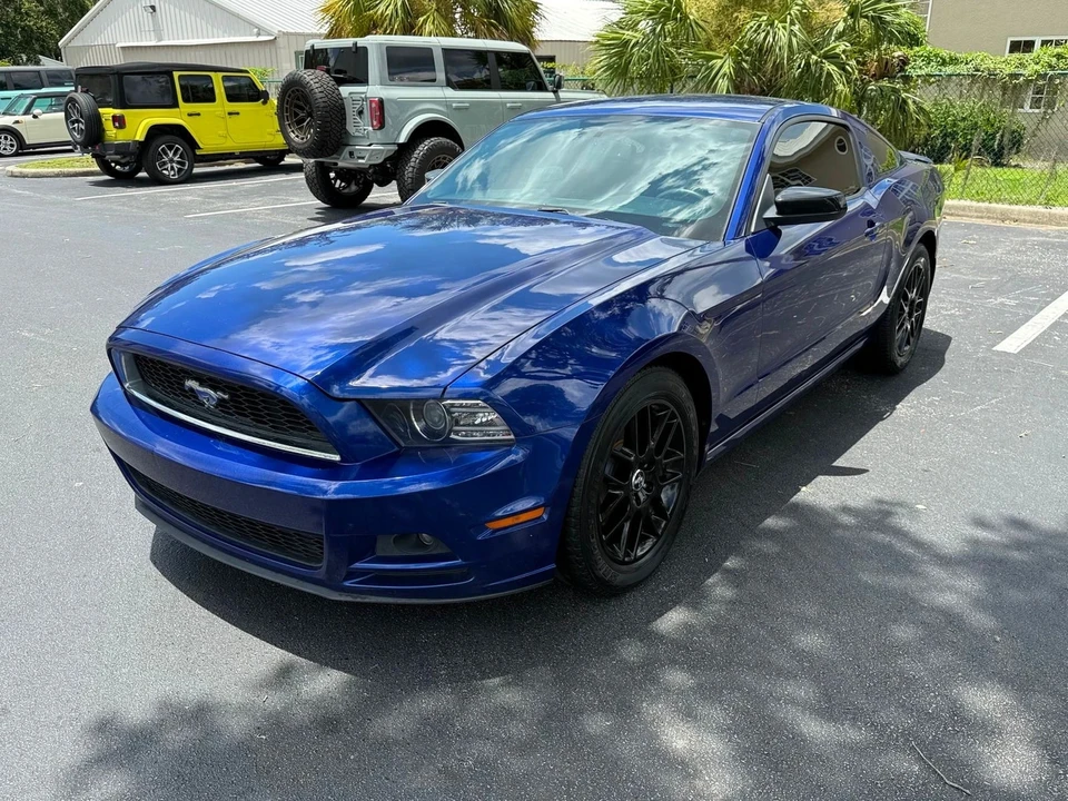 2014 Ford S197 Mustang - Image 9 of 12
