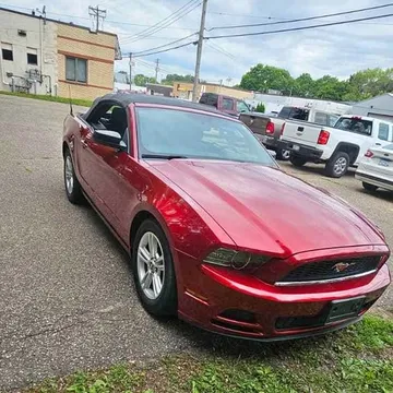 2014 Ford Mustang Deluxe Convertible