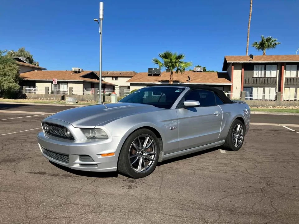2014 Ford S197 Mustang - Image 2 of 17