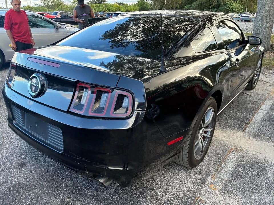 2014 Ford S197 Mustang - Image 4 of 12