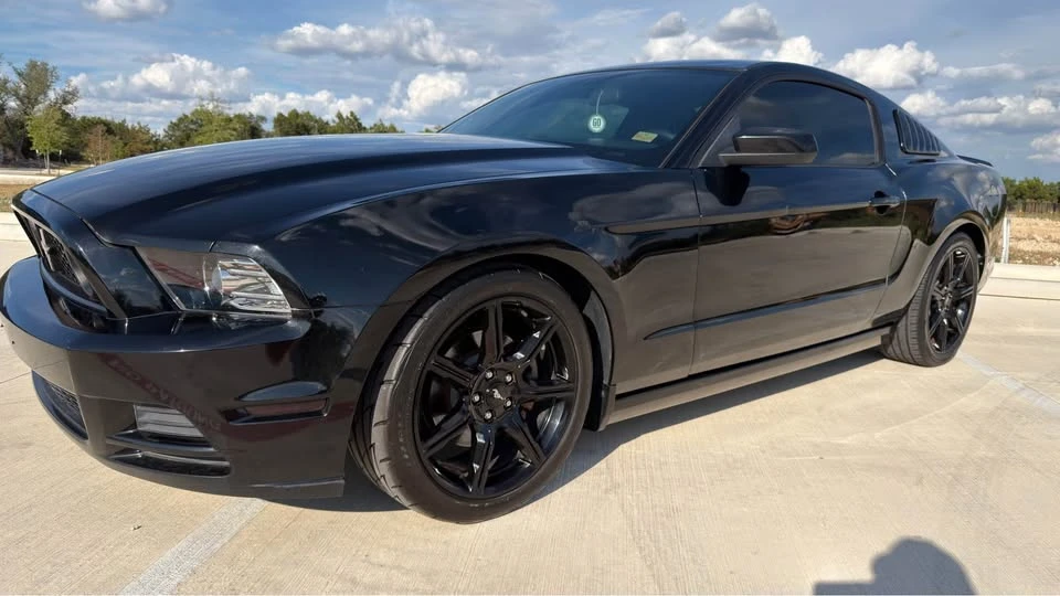 2014 Ford S197 Mustang - Image 7 of 14