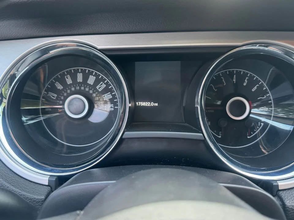2014 Ford S197 Mustang - Image 11 of 14
