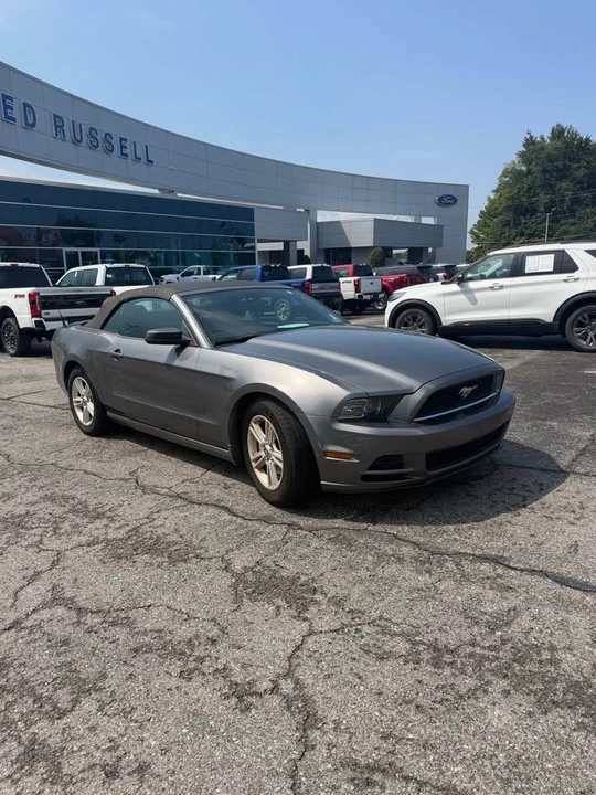 2014 Ford S197 Mustang - Image 2 of 5