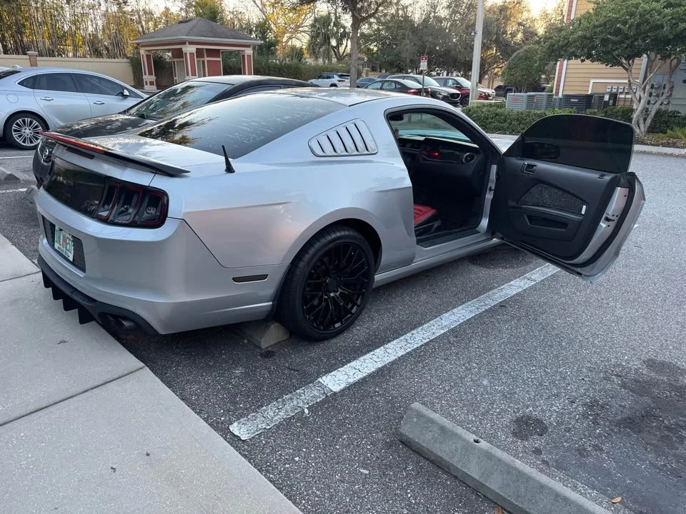 2014 Ford S197 Mustang - Image 10 of 13