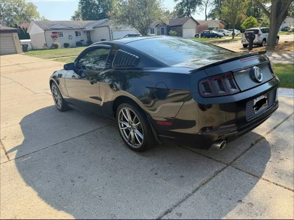 2014 Ford S197 Mustang - Image 3 of 8