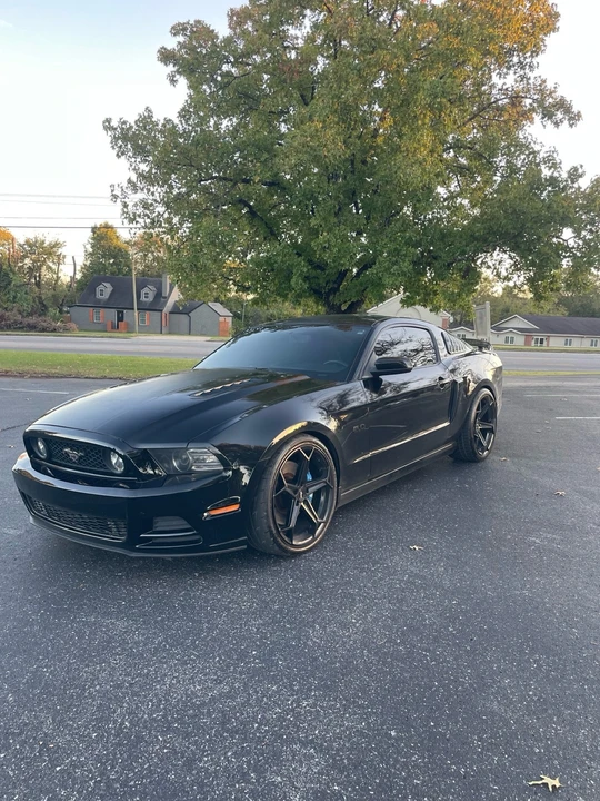 2014 Ford S197 Mustang - Image 2 of 14