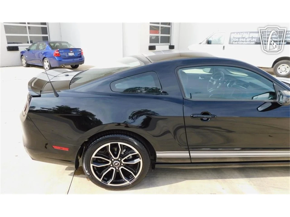 2014 Ford S197 Mustang GT - Image 28 of 31