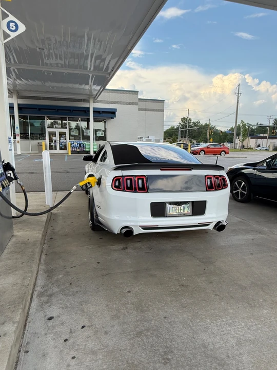 2014 Ford S197 Mustang GT - Image 10 of 13