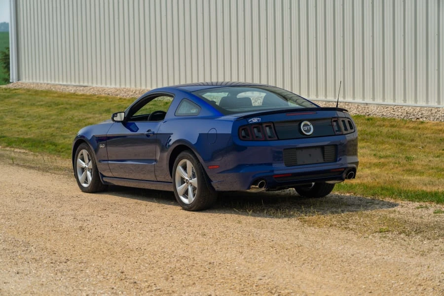 2014 Ford S197 Mustang - Image 8 of 16