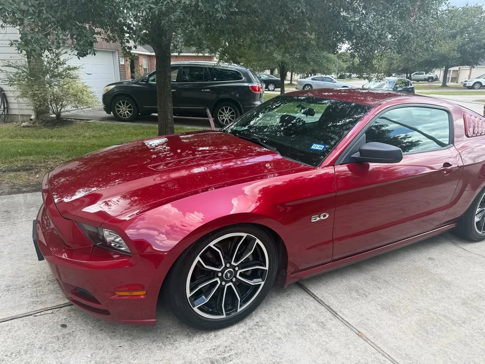 2014 Ford S197 Mustang GT - Image 2 of 10