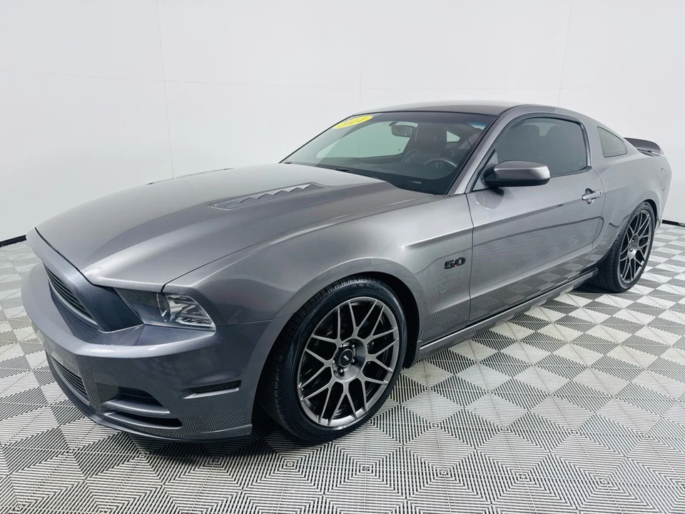 2014 Ford S197 Mustang - Image 9 of 12