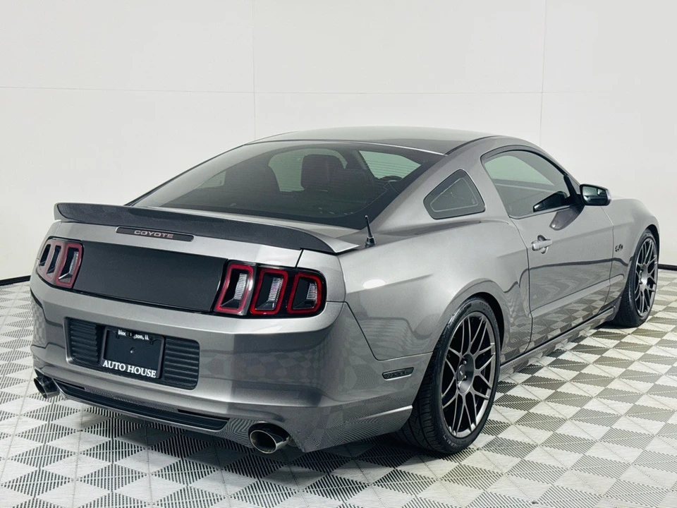 2014 Ford S197 Mustang - Image 5 of 12