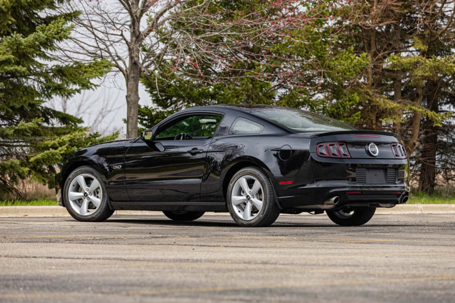 2014 Ford S197 Mustang - Image 10 of 30