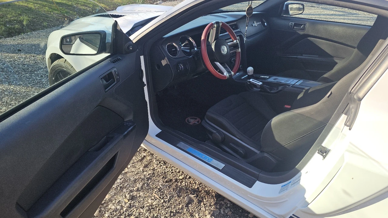 2014 Ford S197 Mustang - Image 12 of 21