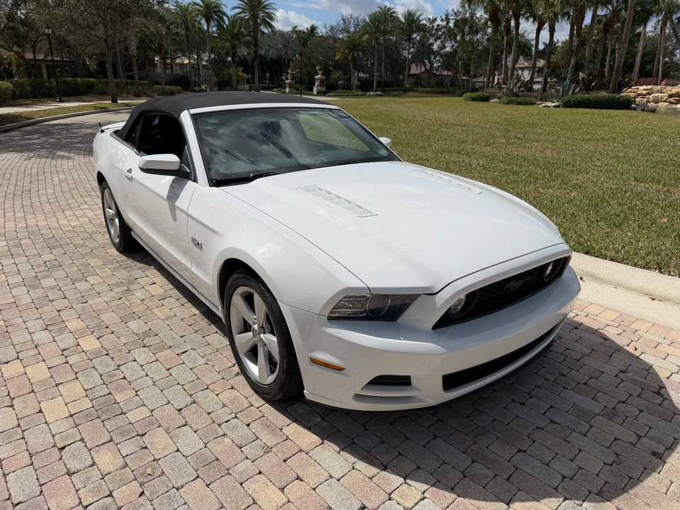 2014 Ford S197 Mustang - Image 12 of 20