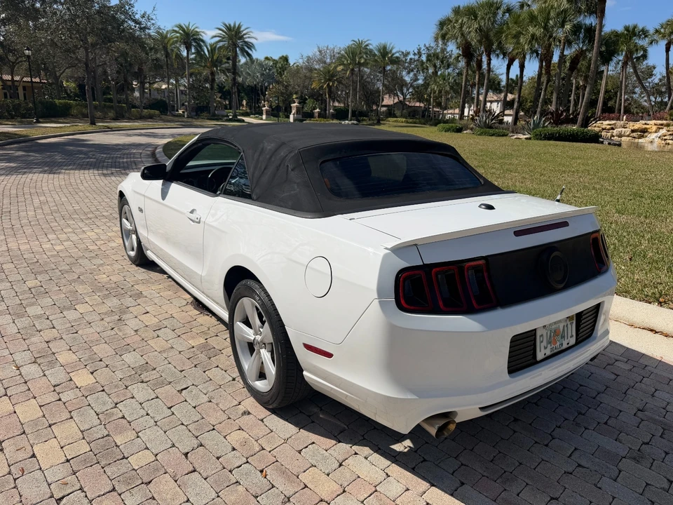 2014 Ford S197 Mustang - Image 10 of 20