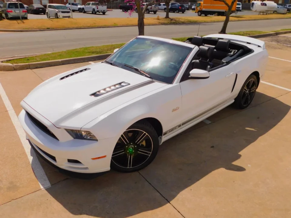 2014 Ford S197 Mustang GT - Image 25 of 31