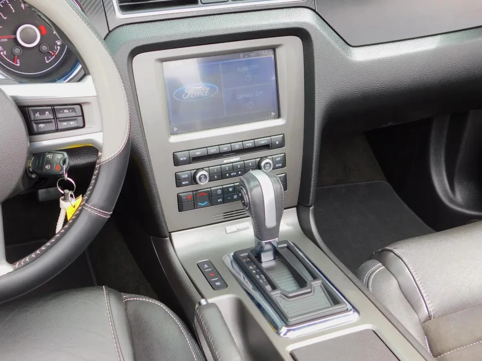 2014 Ford S197 Mustang GT - Image 11 of 31