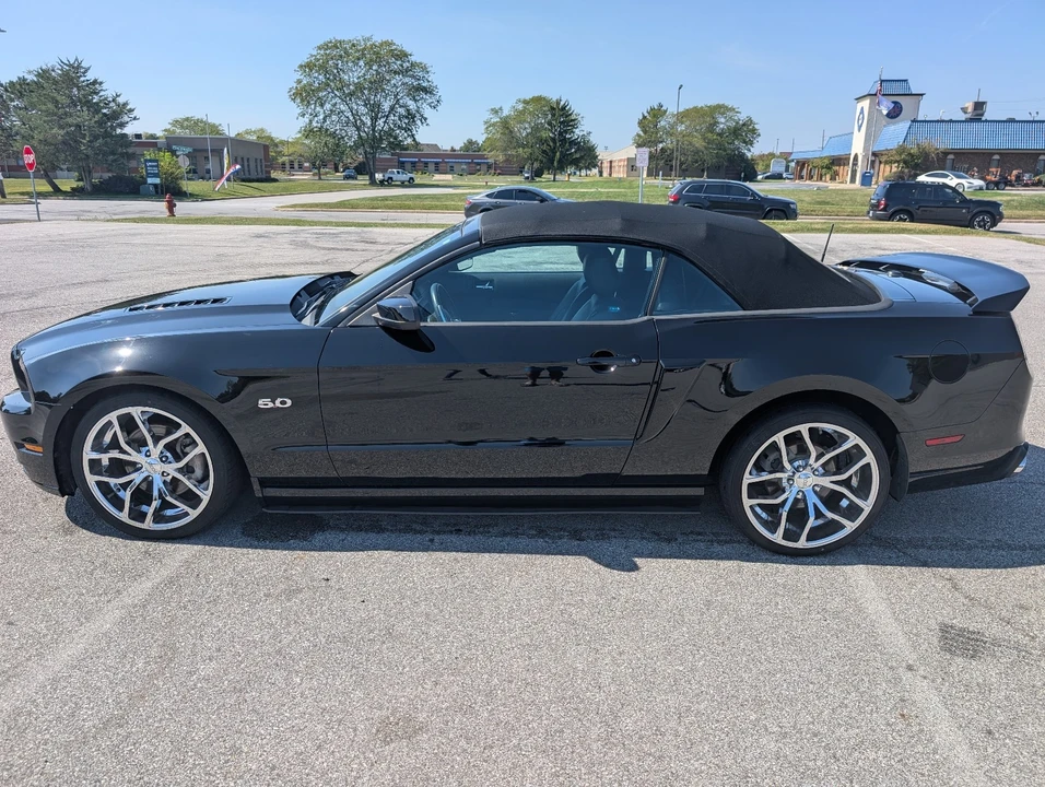 2014 Ford S197 Mustang - Image 4 of 19