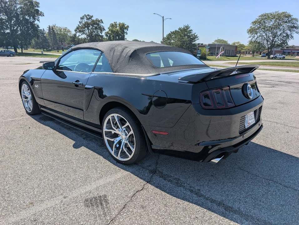 2014 Ford S197 Mustang - Image 5 of 19