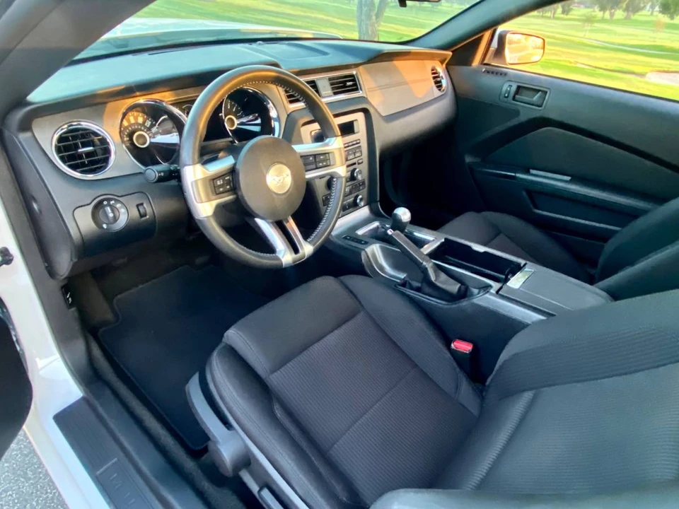2014 Ford S197 Mustang GT - Image 13 of 24