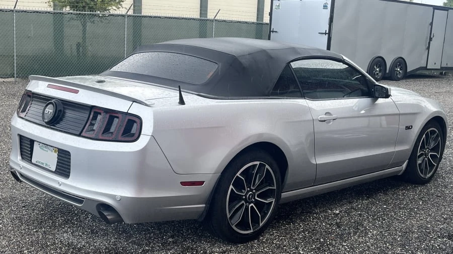 2014 Ford S197 Mustang - Image 3 of 25