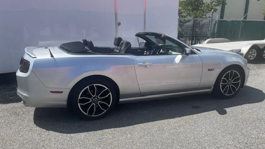 2014 Ford S197 Mustang - Image 2 of 25