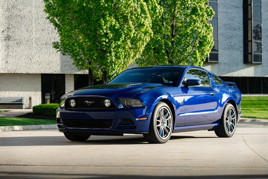 2014 Ford S197 Mustang GT - Image 11 of 31