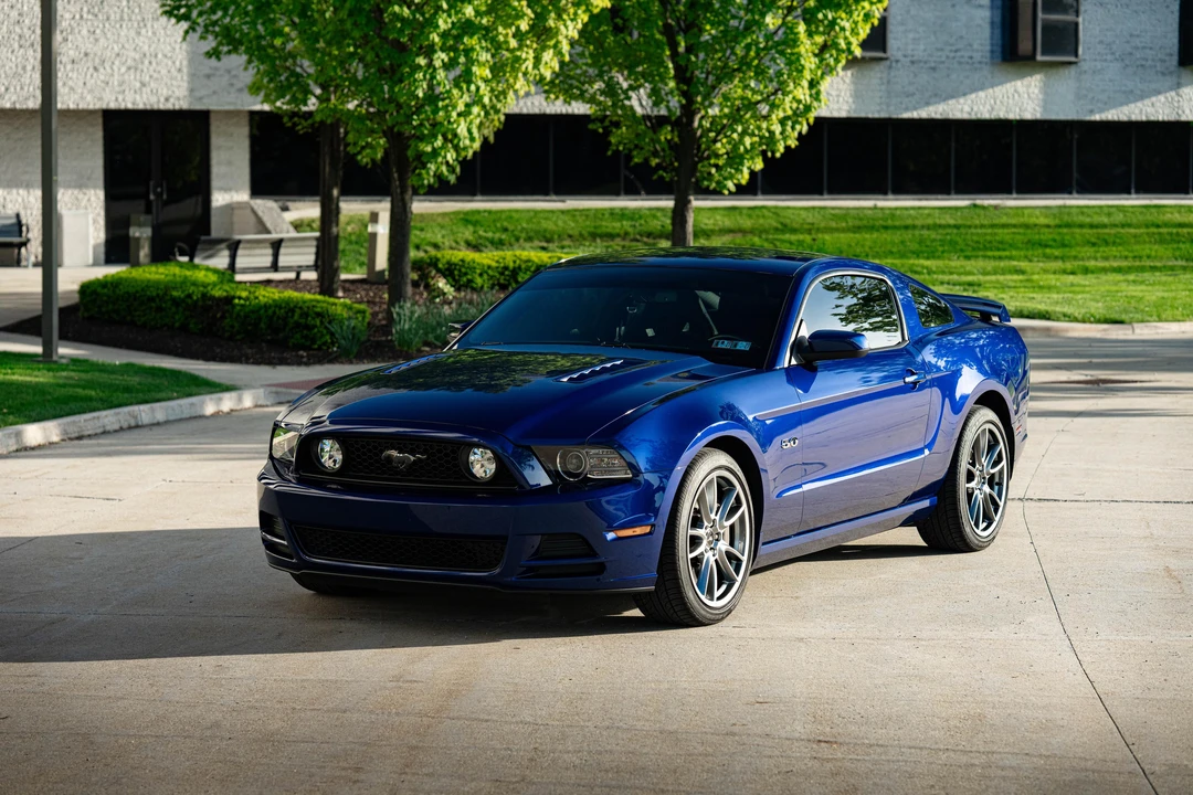 2014 Ford S197 Mustang GT - Image 9 of 31