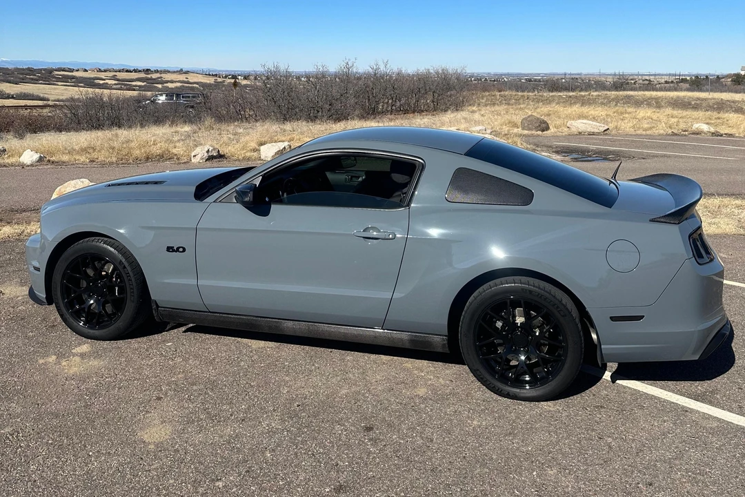 2014 Ford S197 Mustang - Image 9 of 31