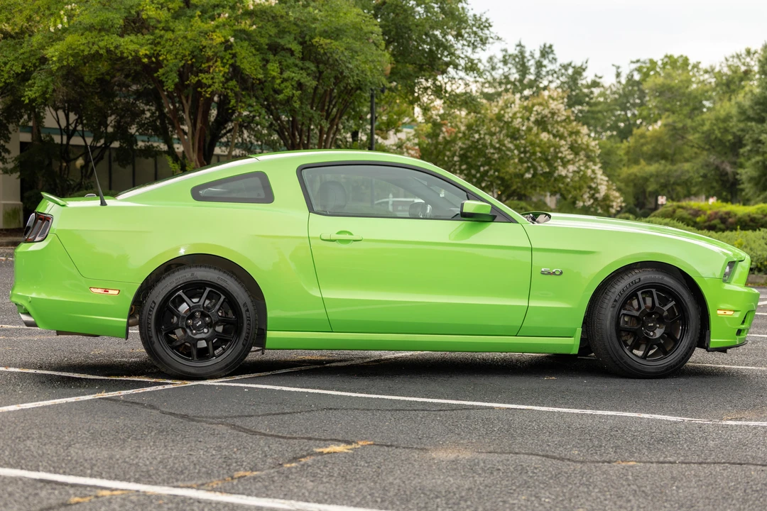 2014 Ford S197 Mustang GT - Image 10 of 31