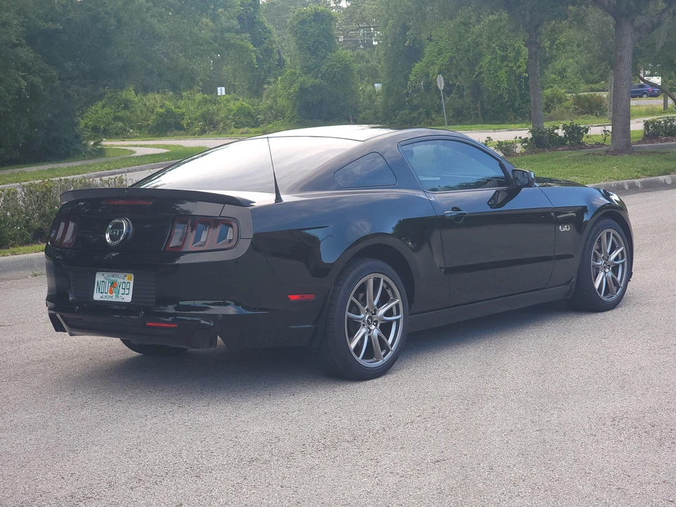 2014 Ford S197 Mustang - Image 13 of 31