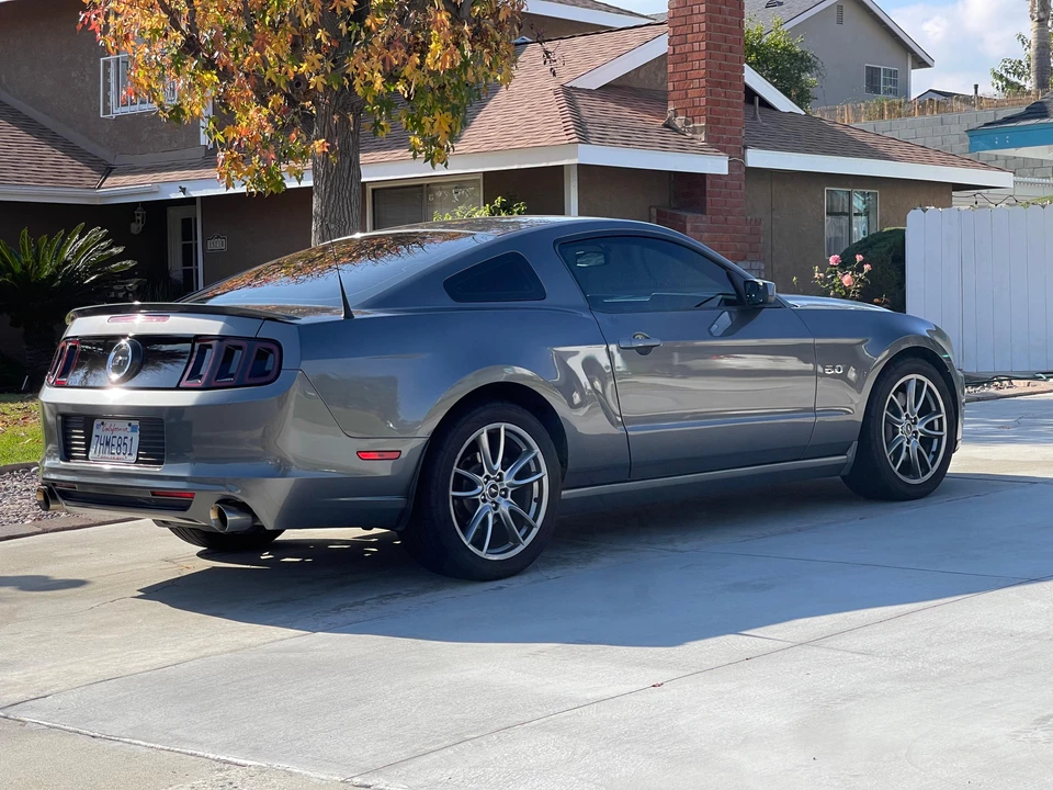 2014 Ford S197 Mustang - Image 17 of 31